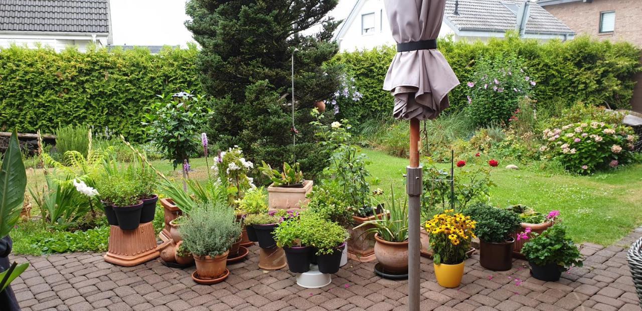 Gaestezimmer Junglas Bornheim  Buitenkant foto