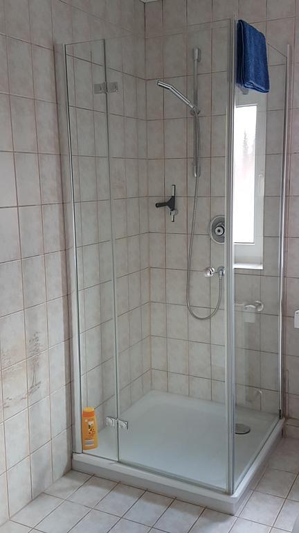 Gaestezimmer Junglas Bornheim  Buitenkant foto